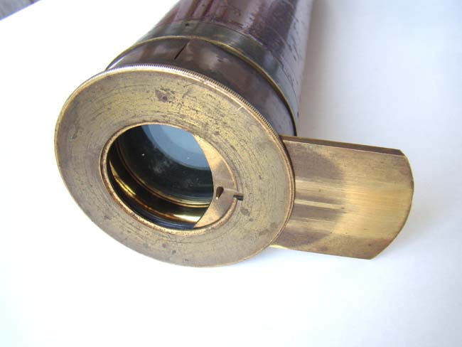 An early 19th century mahogany barreled two-draw Telescope by Spencer, Browning & Rust of London circa 1825 — image 4